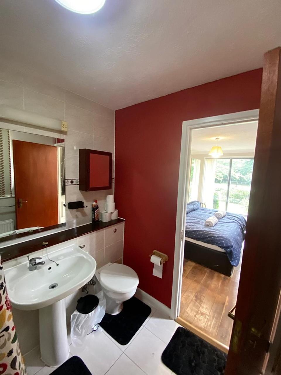 Stunning 2 Bedroom With Garden Sleep 6 Лондон Екстер'єр фото